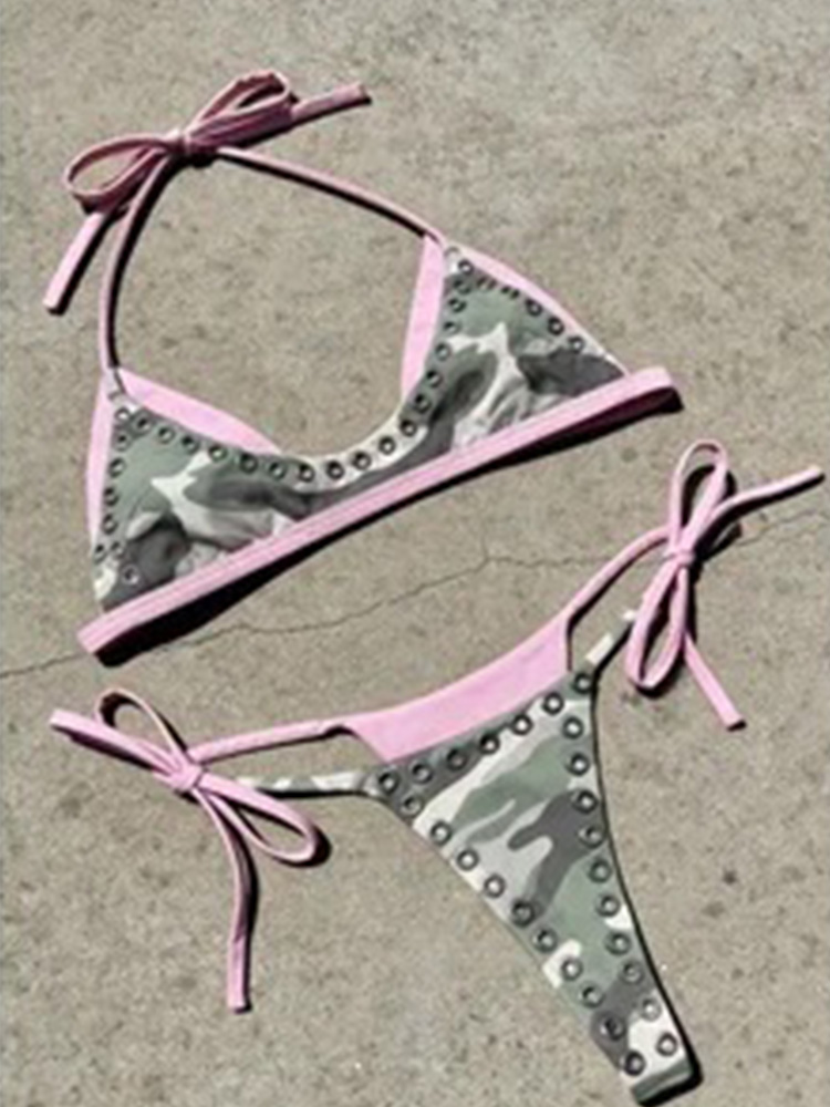 Dames bikini-set met studs en  - A Bathing Ape Camo recensie en prijs