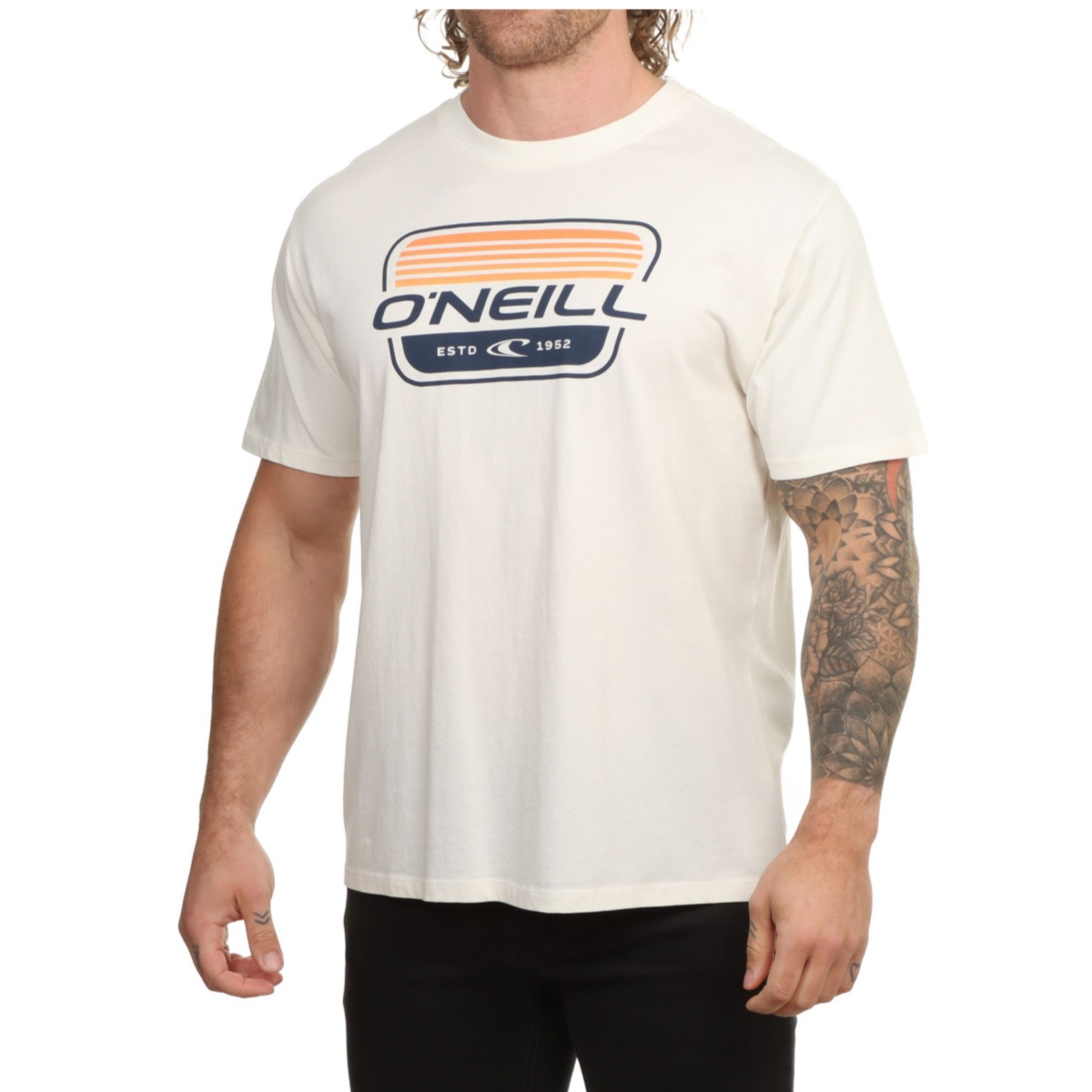 Essentials 90's Logo Surfen Bu - Streetwear Brand Essentials recensie en prijs