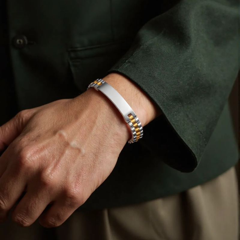 Loe |   2025 Cubaanse armband  - Streetwear Brand Accessories recensie en prijs